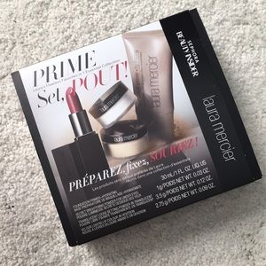 Laura Mercier Beauty Insiders Box